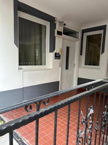 Corvin Panzio Bed & Breakfast Gyor Ngoại thất bức ảnh